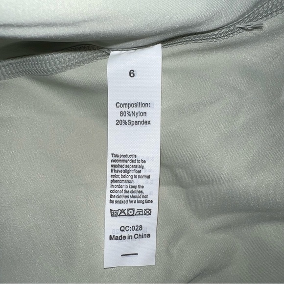 halara tank - Picture 7 of 7